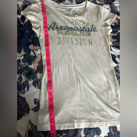 Aeropostale Graphic Tee (Medium) - Picture 10 of 10